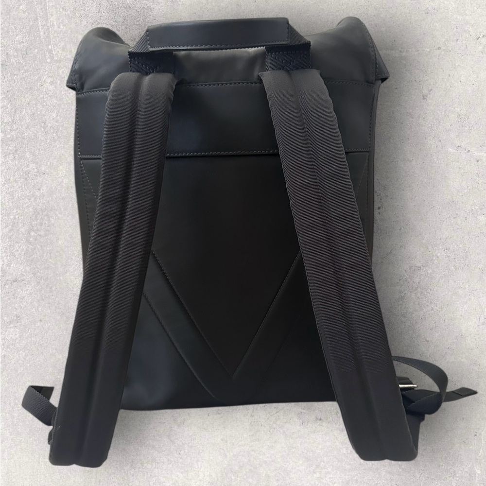 Lv Garon Leather Backpack - image 4